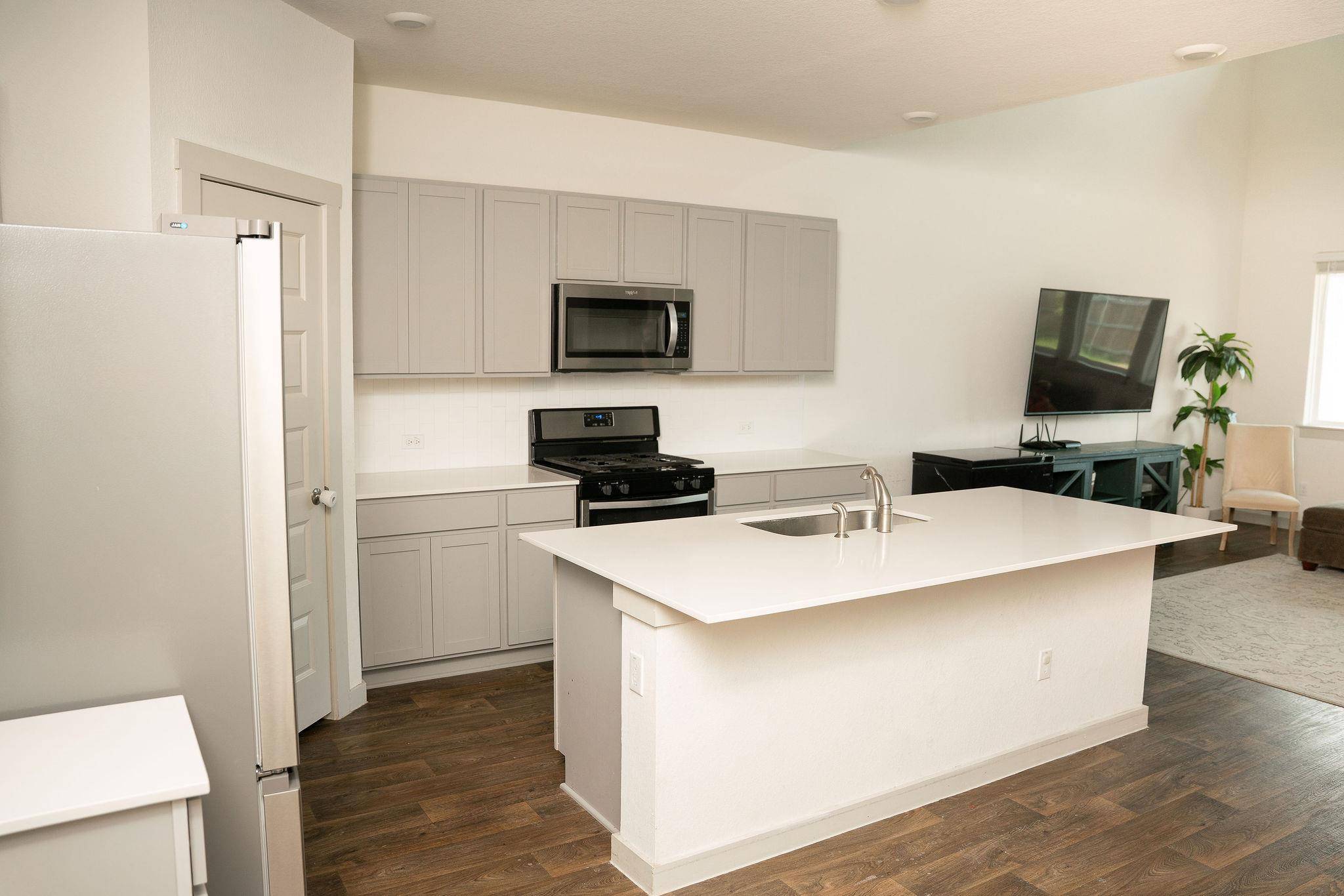 120 Wichita River RD, Hutto, TX 78634