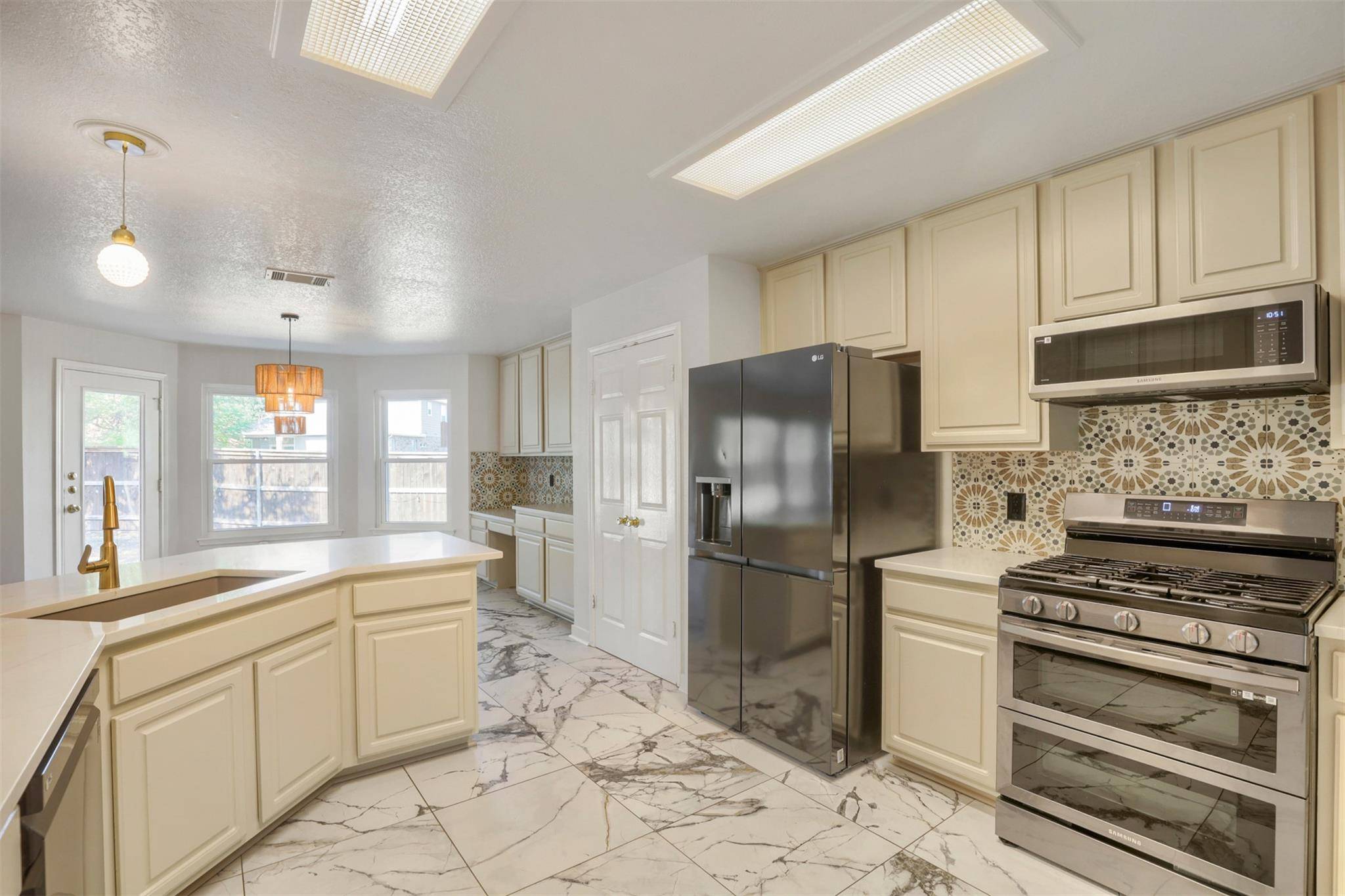 15629 Sambuca CIR, Austin, TX 78728