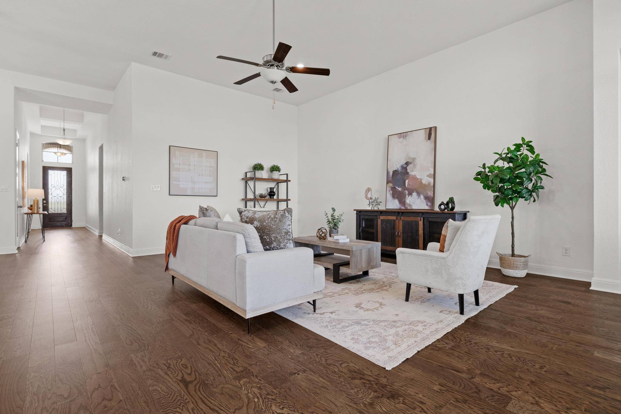 207 Panico RD, Hutto, TX 78634
