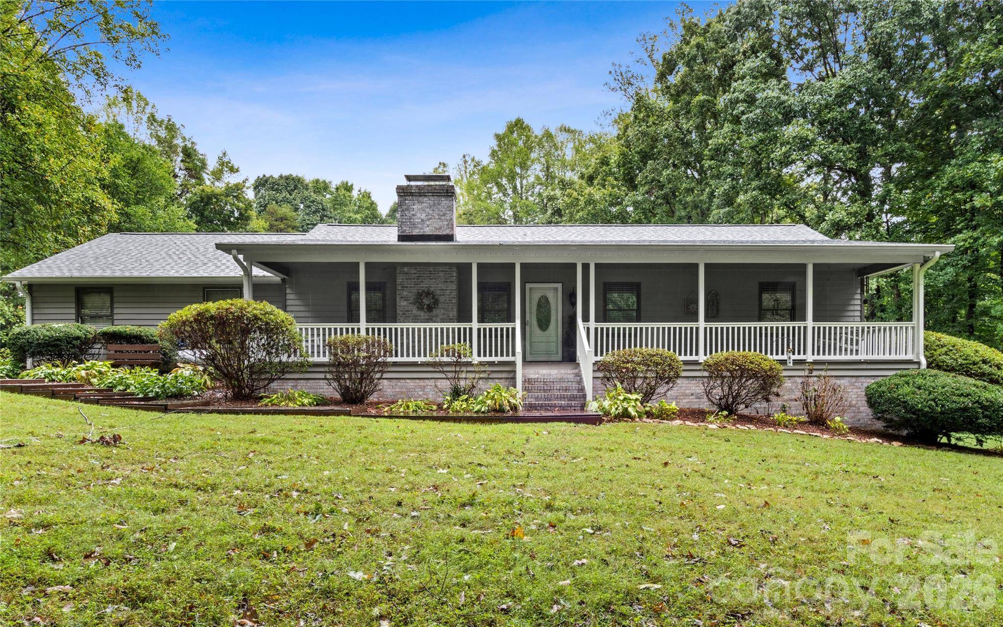 6875 Vance RD, Kernersville, NC 27284