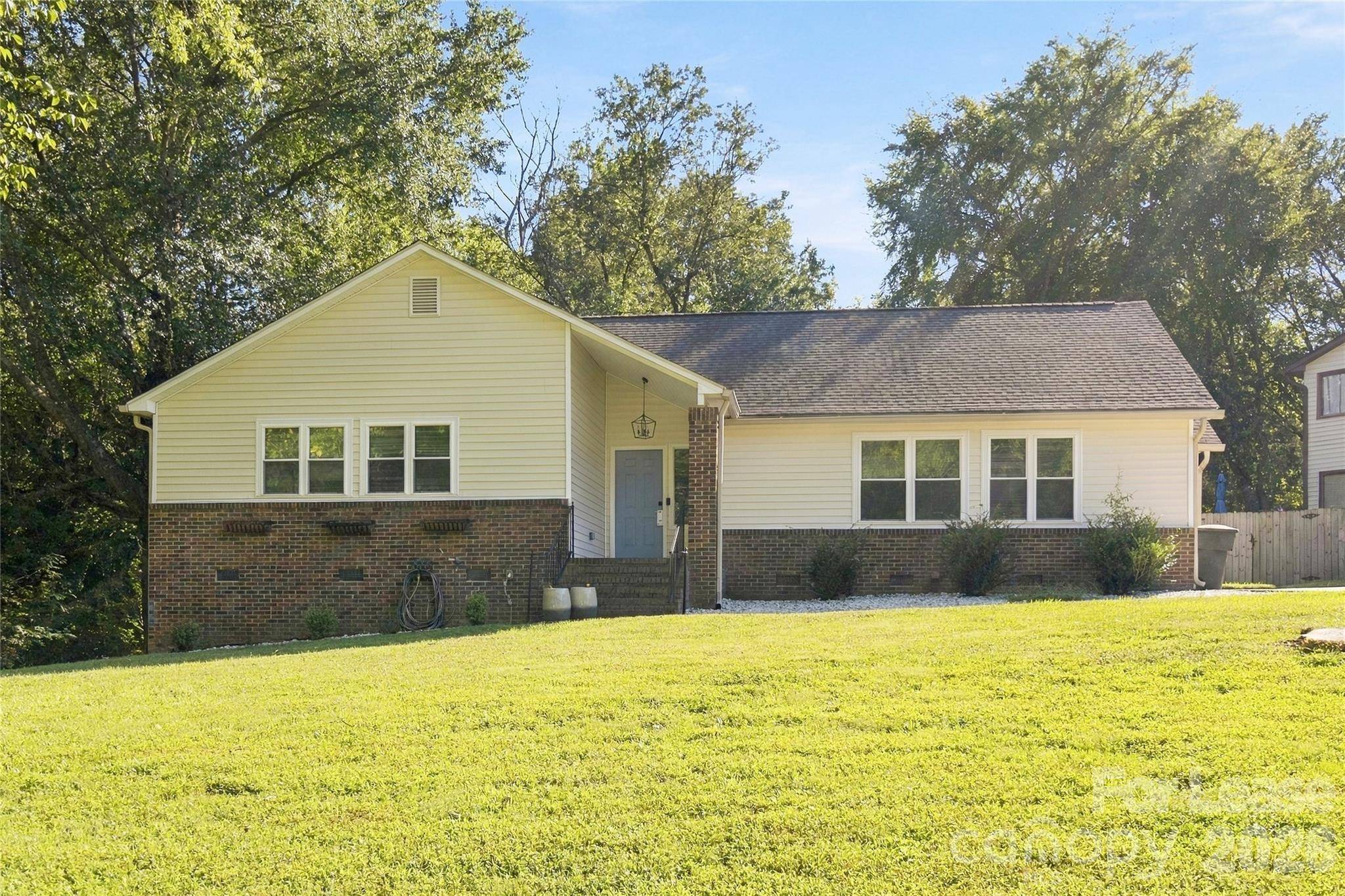 7419 Bent Oak RD, Charlotte, NC 28226