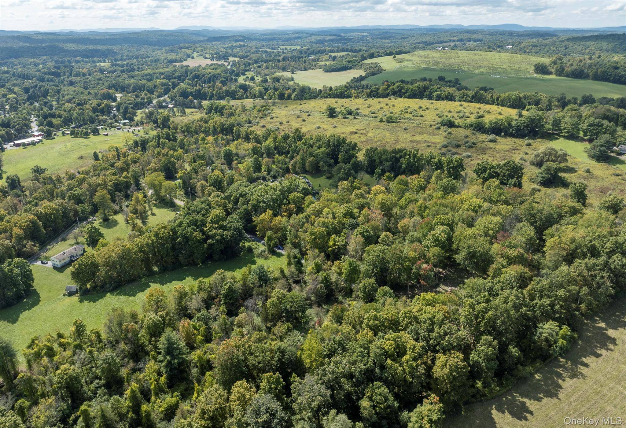Talleur LN, Clinton Corners, NY 12514