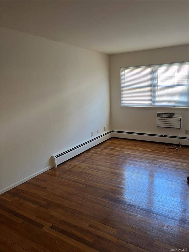 95 N Middletown RD #F, Pearl River, NY 10965