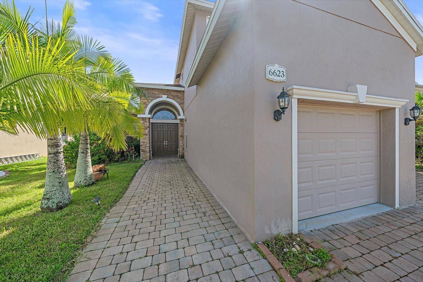 6623 38TH LN E, Sarasota, FL 34243