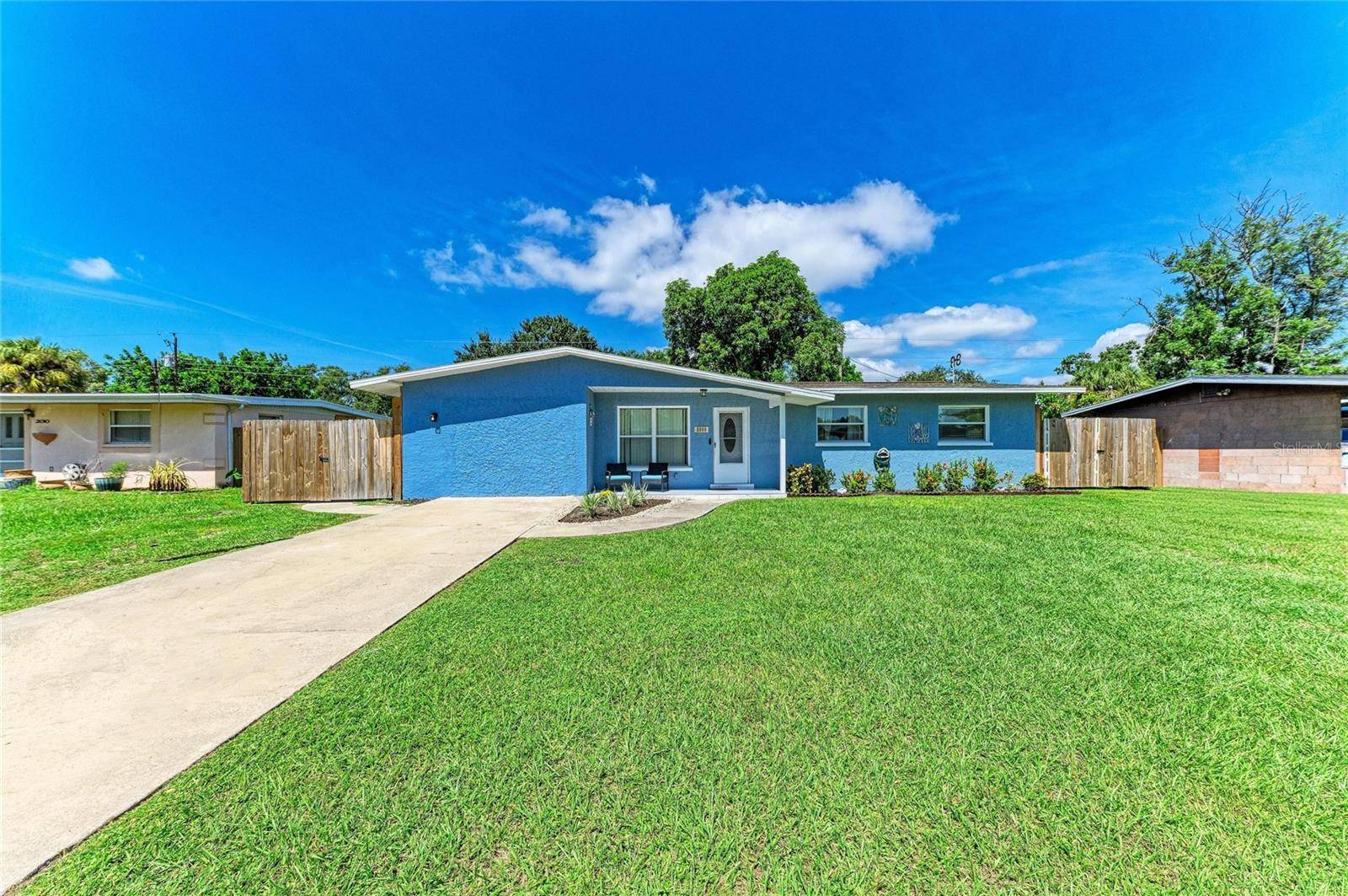 2006 24TH AVE W, Bradenton, FL 34205