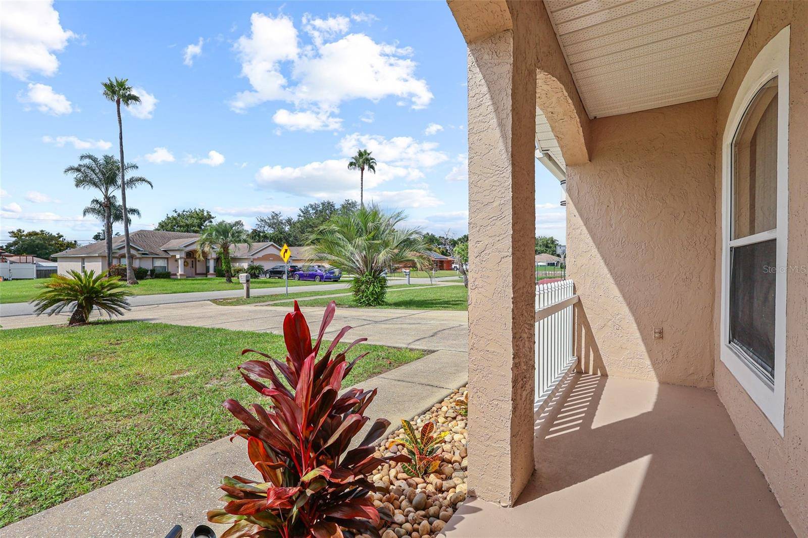 1047 STILLWATER AVE, Deltona, FL 32725