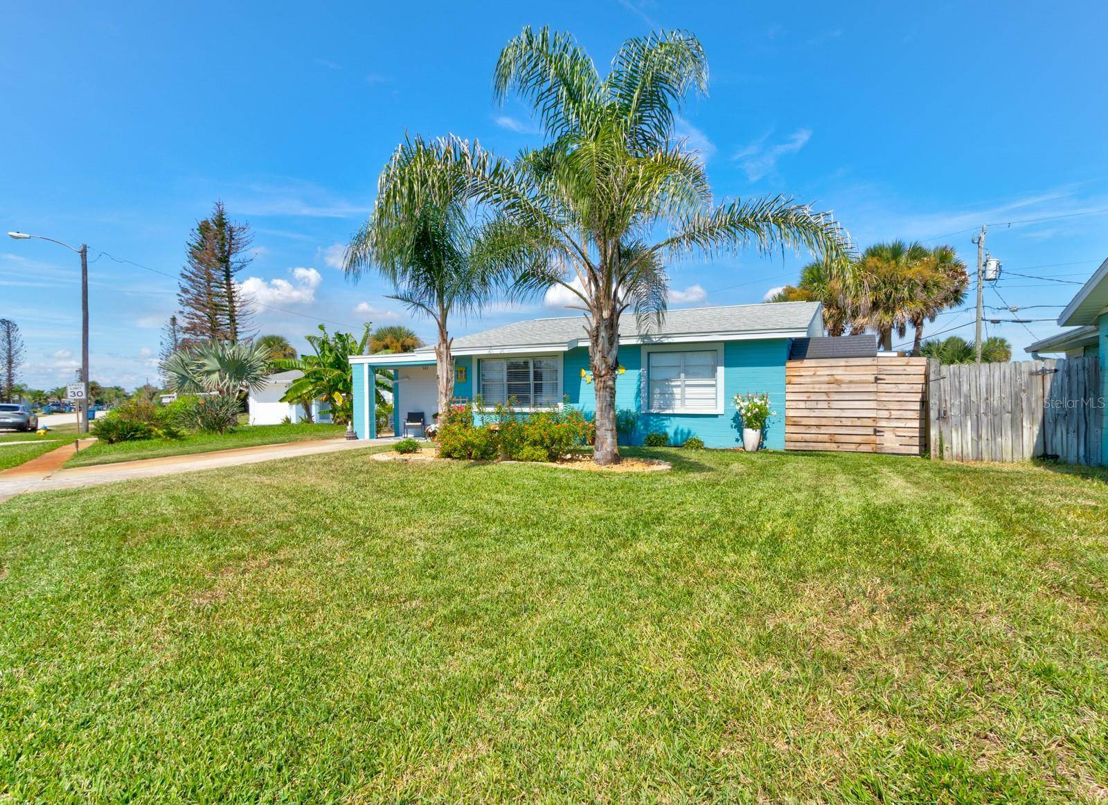 14 TROPICAL DR, Ormond Beach, FL 32176