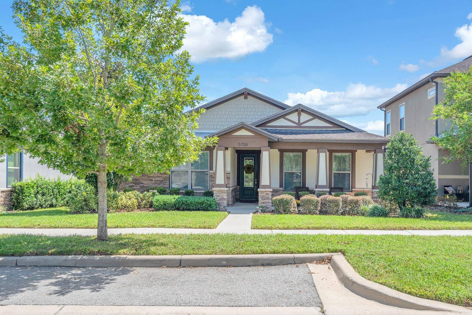 5708 ESKER FALLS LN, Lithia, FL 33547
