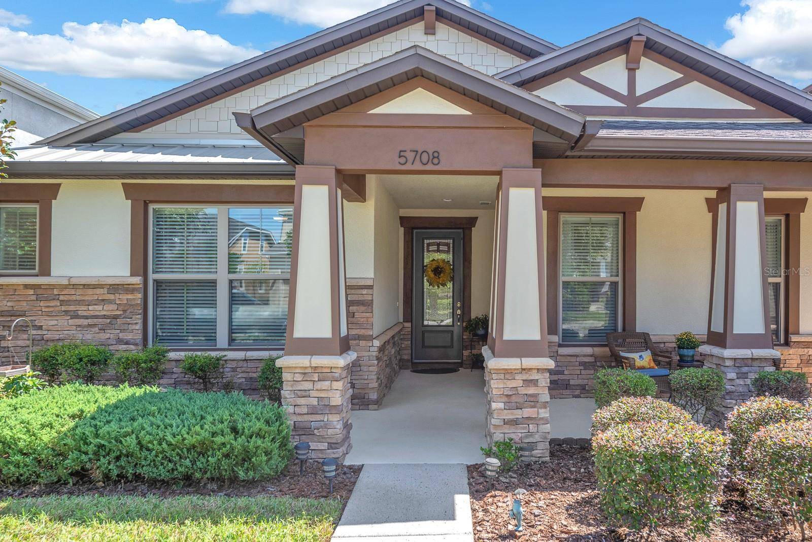 5708 ESKER FALLS LN, Lithia, FL 33547