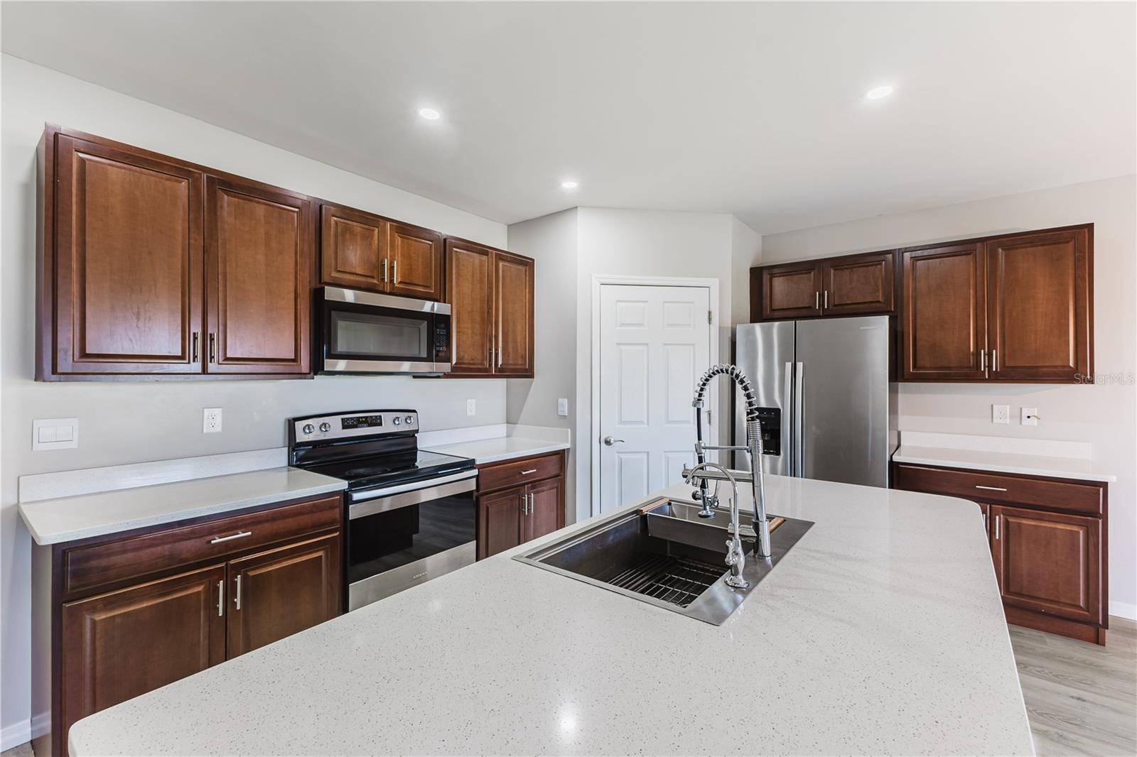 2909 NW 22ND AVE, Cape Coral, FL 33993