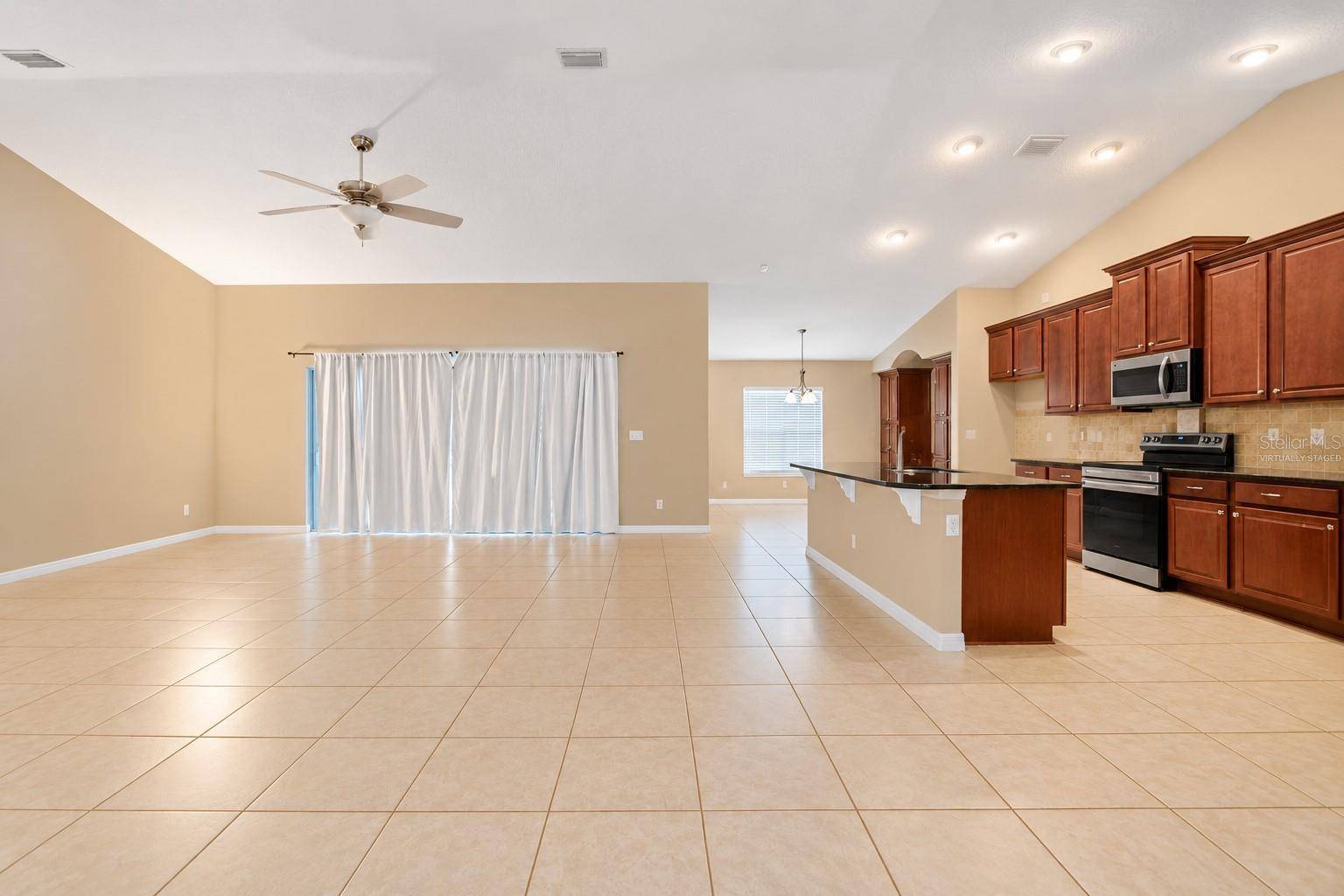 42 BECKNER LN, Palm Coast, FL 32137