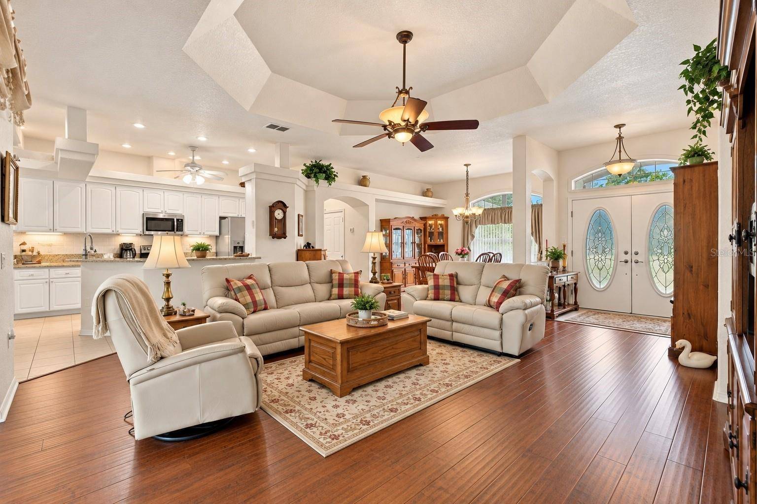 7420 NIGHTWALKER RD, Weeki Wachee, FL 34613