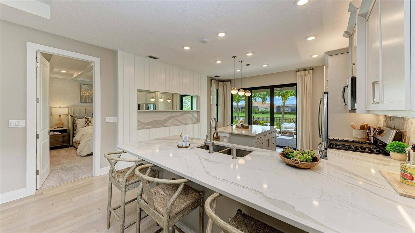 18402 ROCKPORT PL, Lakewood Ranch, FL 34211