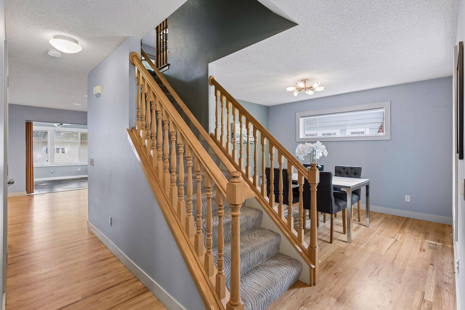 1918 Berkeley AVE, Saint Paul, MN 55105