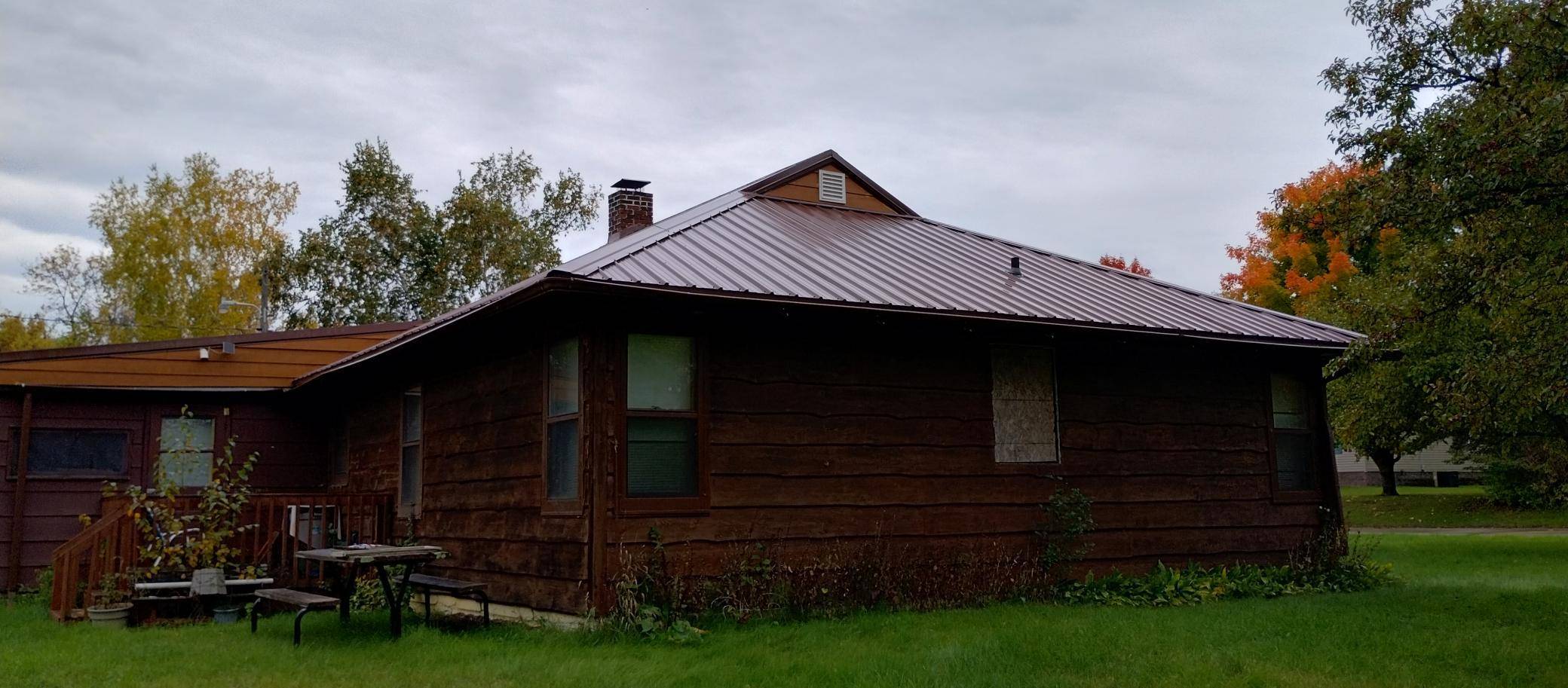 208 Pine AVE NW, Bagley, MN 56621