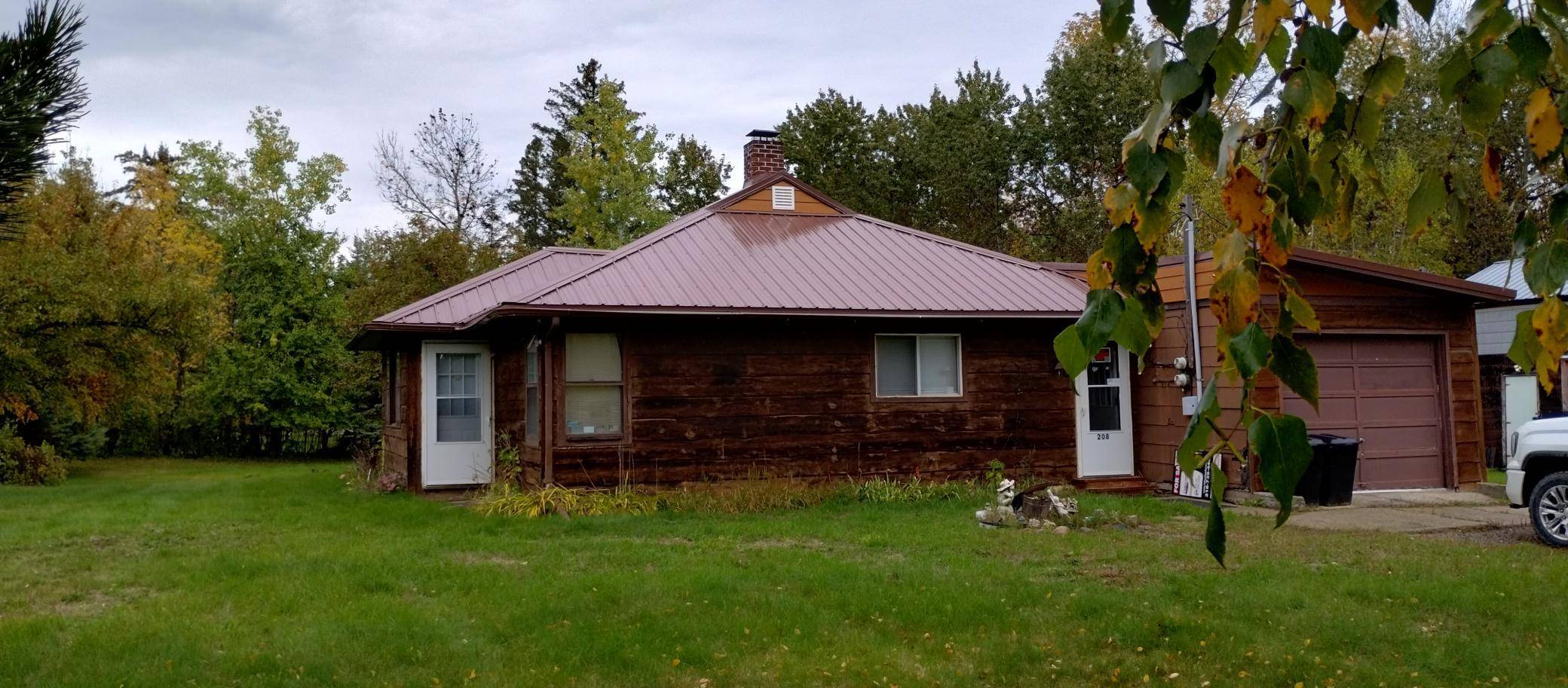 208 Pine AVE NW, Bagley, MN 56621