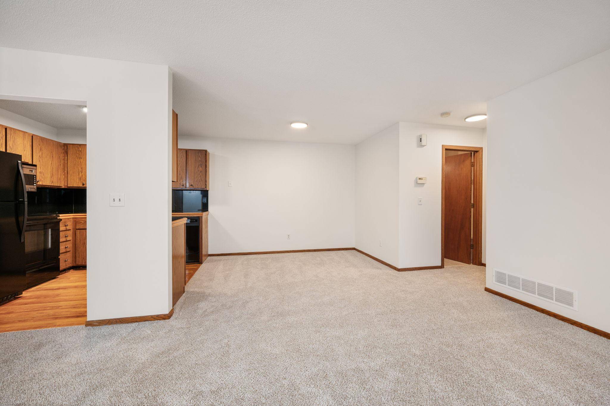 1294 105th AVE NW, Coon Rapids, MN 55433