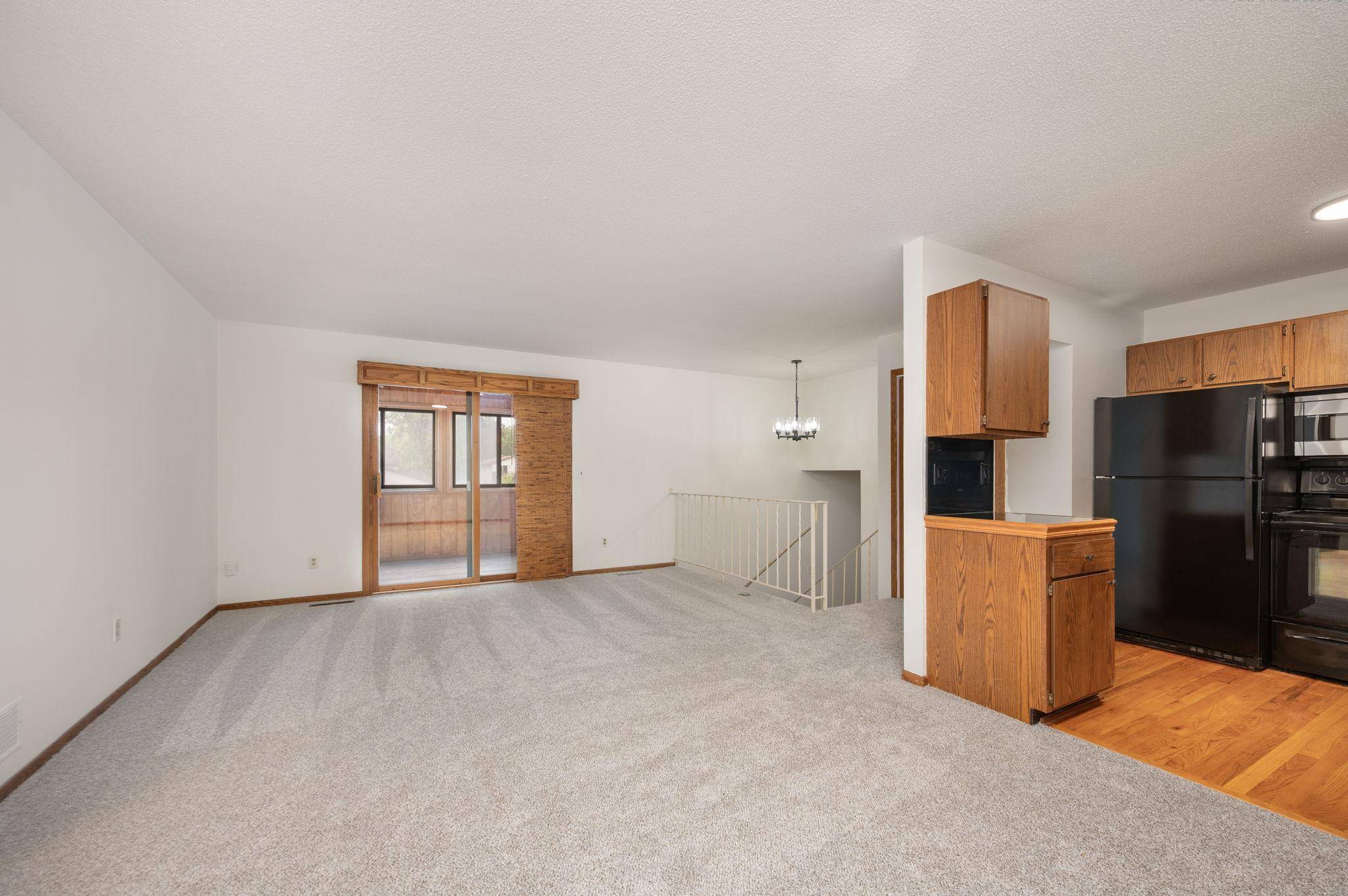 1294 105th AVE NW, Coon Rapids, MN 55433