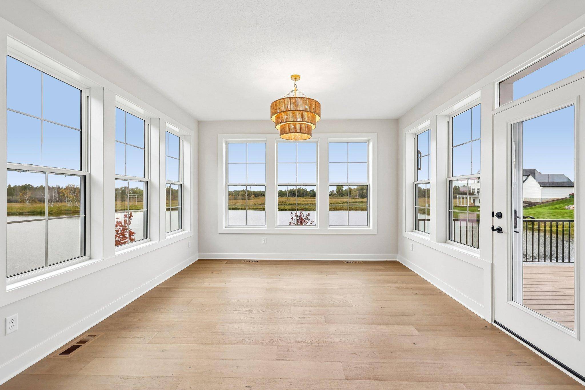 5851 Freeland Bay N, Hugo, MN 55038