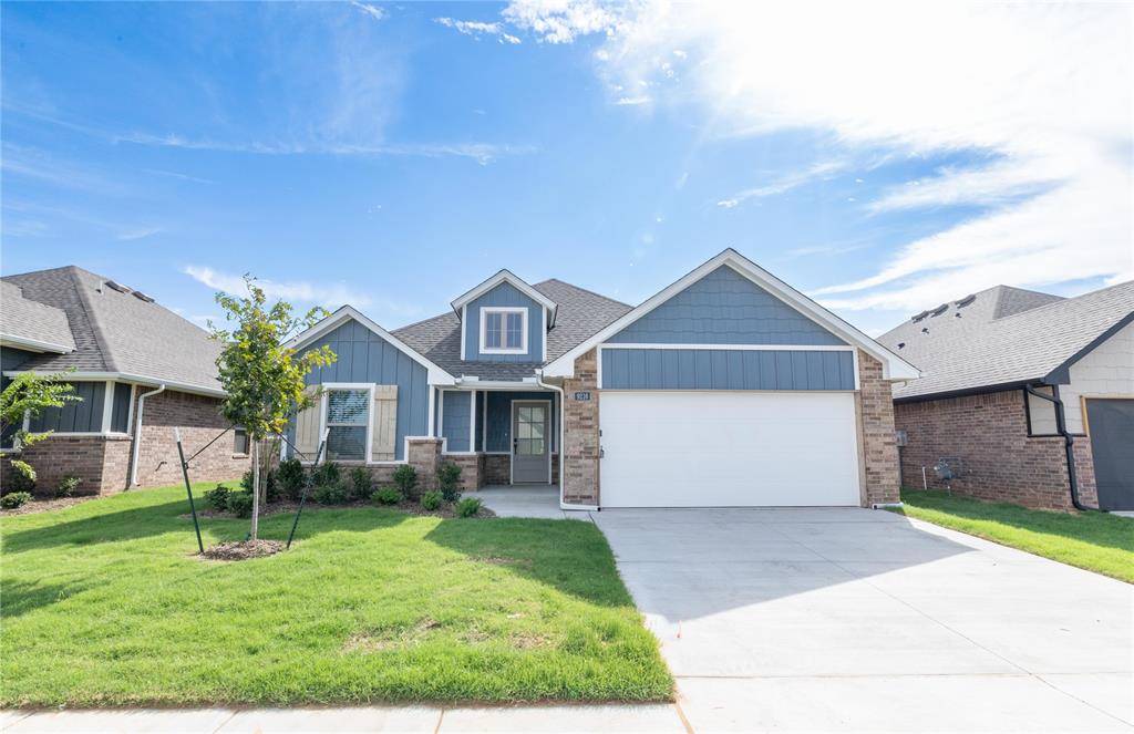 9216 NW 119th ST, Yukon, OK 73099