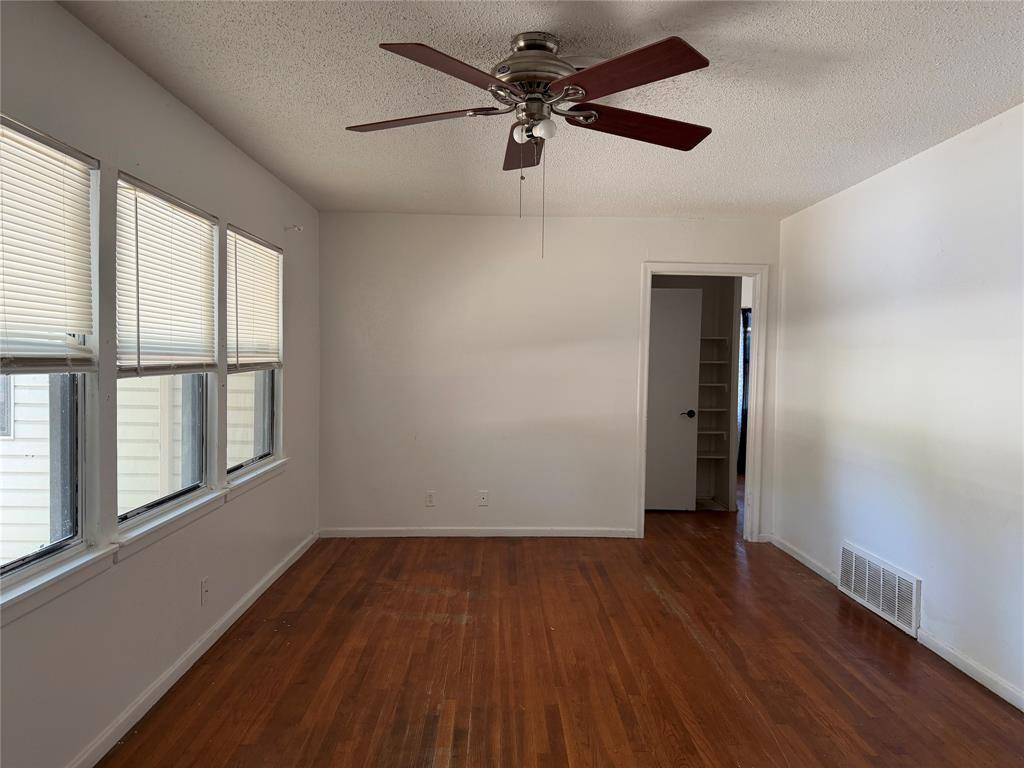 2005 Huntington Drive, Arlington, TX 76010