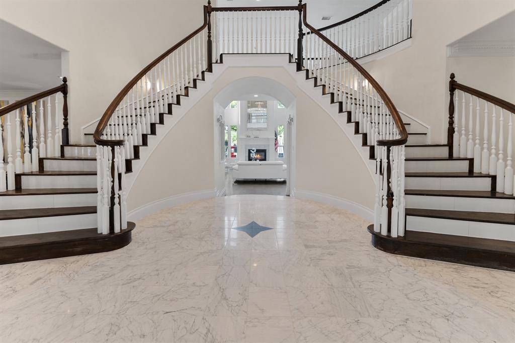 307 Meadow Drive, Sunnyvale, TX 75182