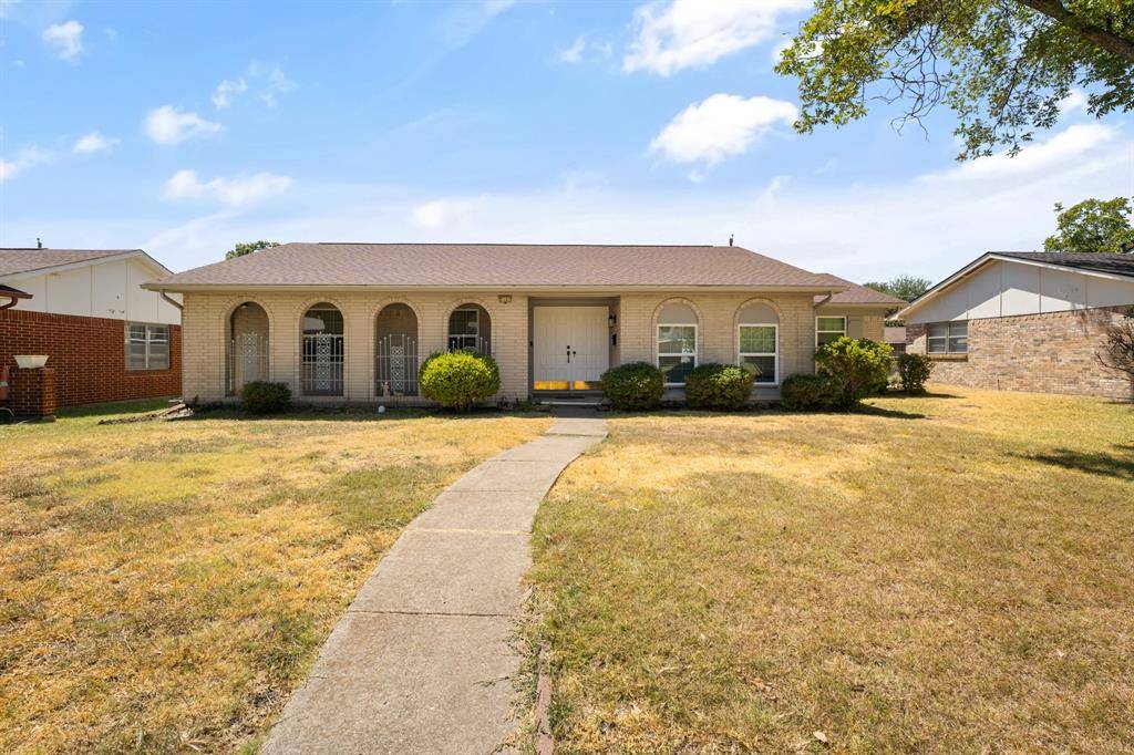 2107 Aloha Drive, Mesquite, TX 75150