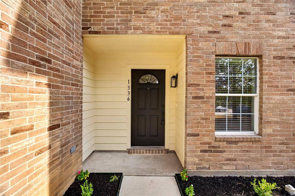 1336 Kiwi Court, Dallas, TX 75051