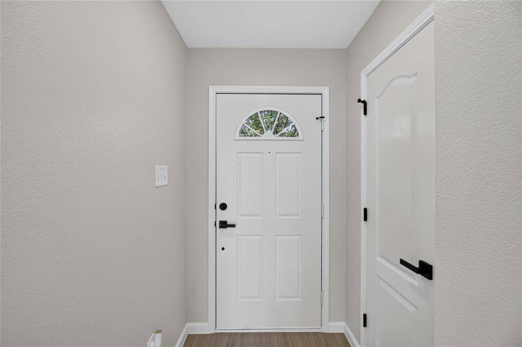 1336 Kiwi Court, Dallas, TX 75051