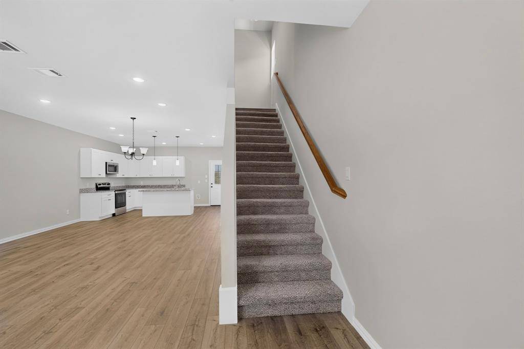 3327 Eastland Street, Fort Worth, TX 76119