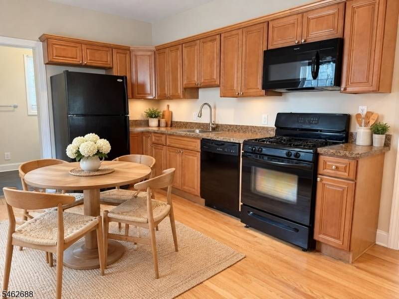 187 North Ave E #1, Cranford Twp., NJ 07016