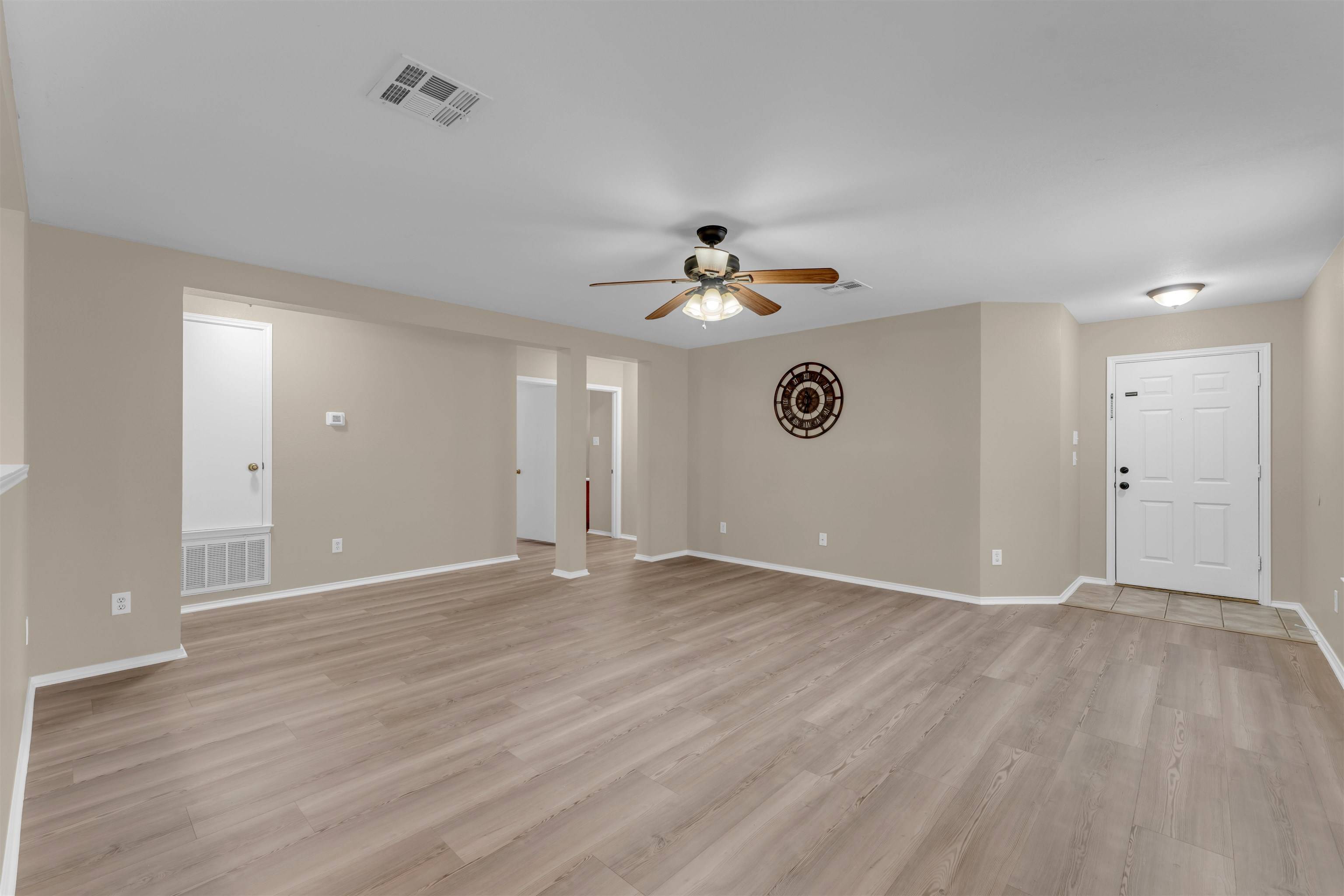 105 E Wildflower Blvd, Marble Falls, TX 78654