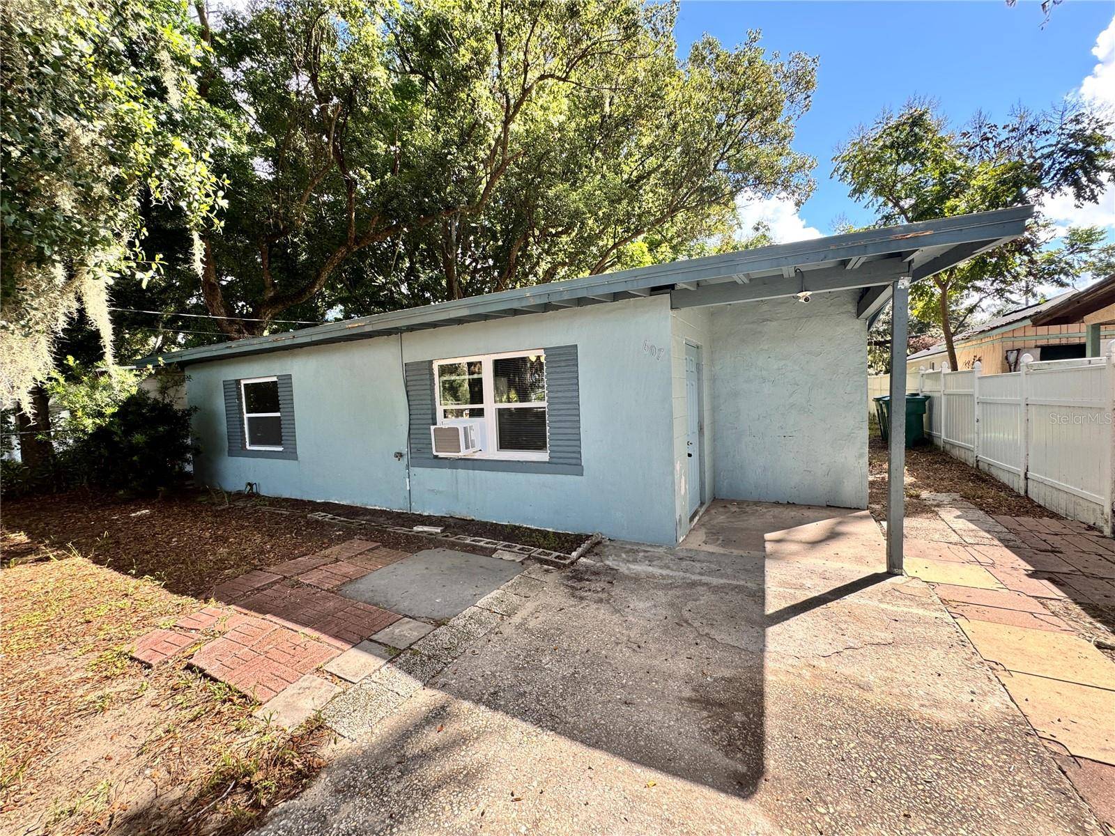 607 DANVERS ST, Eustis, FL 32726