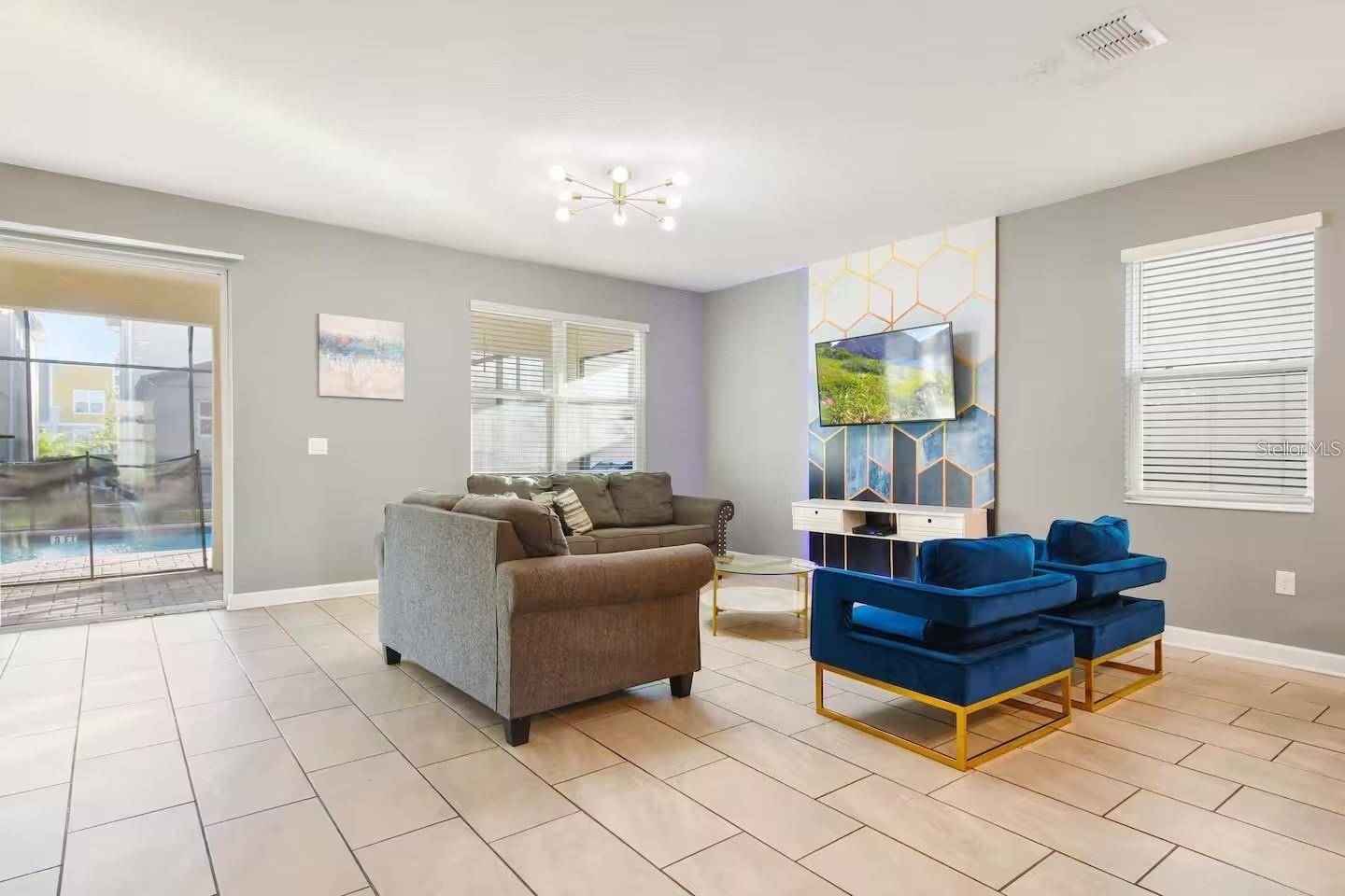4550 NARRATIVE LN, Kissimmee, FL 34746