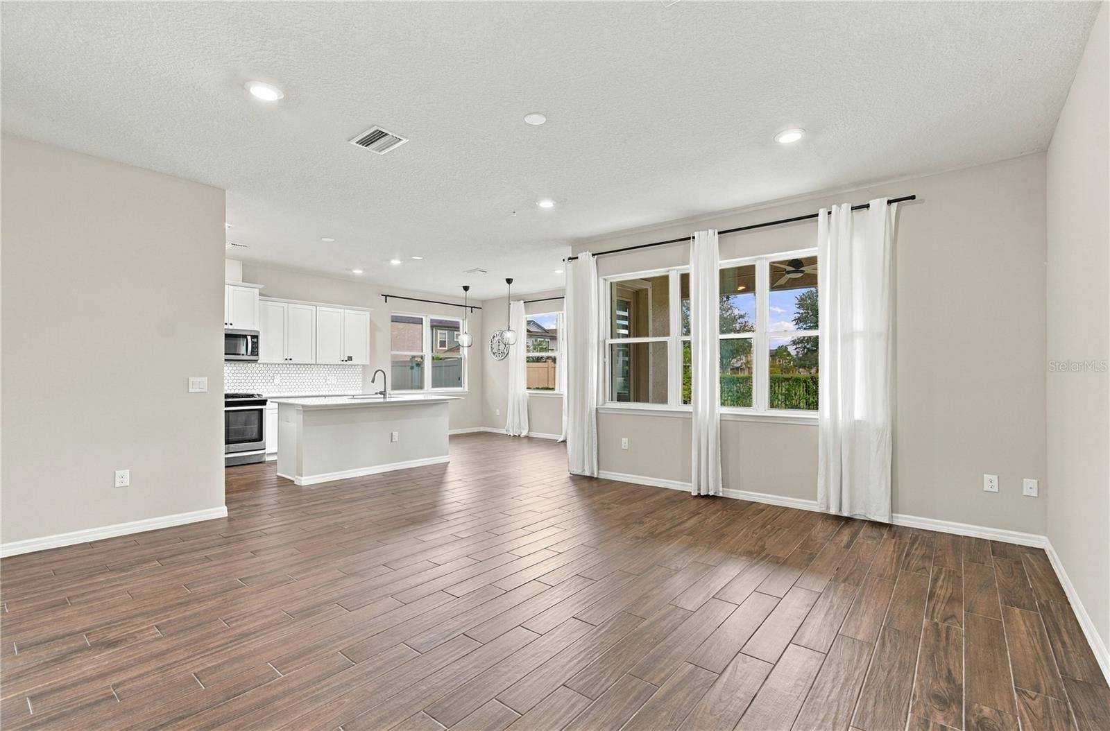 3322 MONROE MEADOWS DR, Odessa, FL 33556