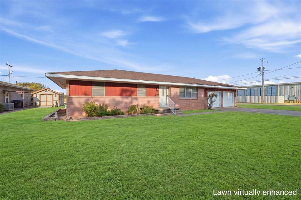 1401 A ST, Snyder, OK 73566