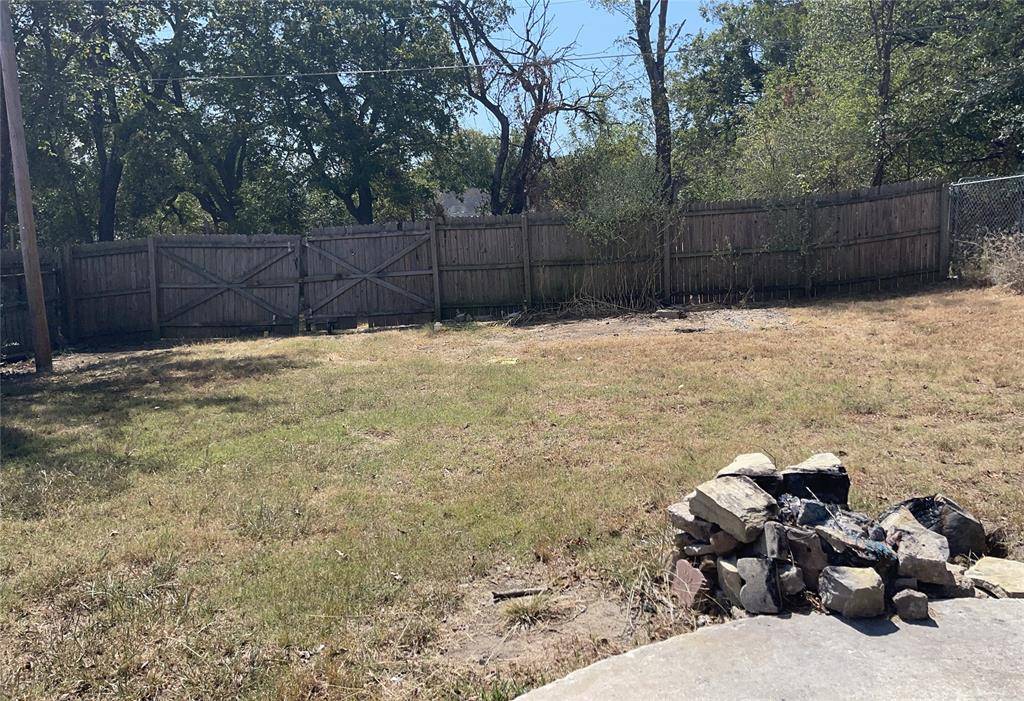 1811 Lewis AVE, Seminole, OK 74868