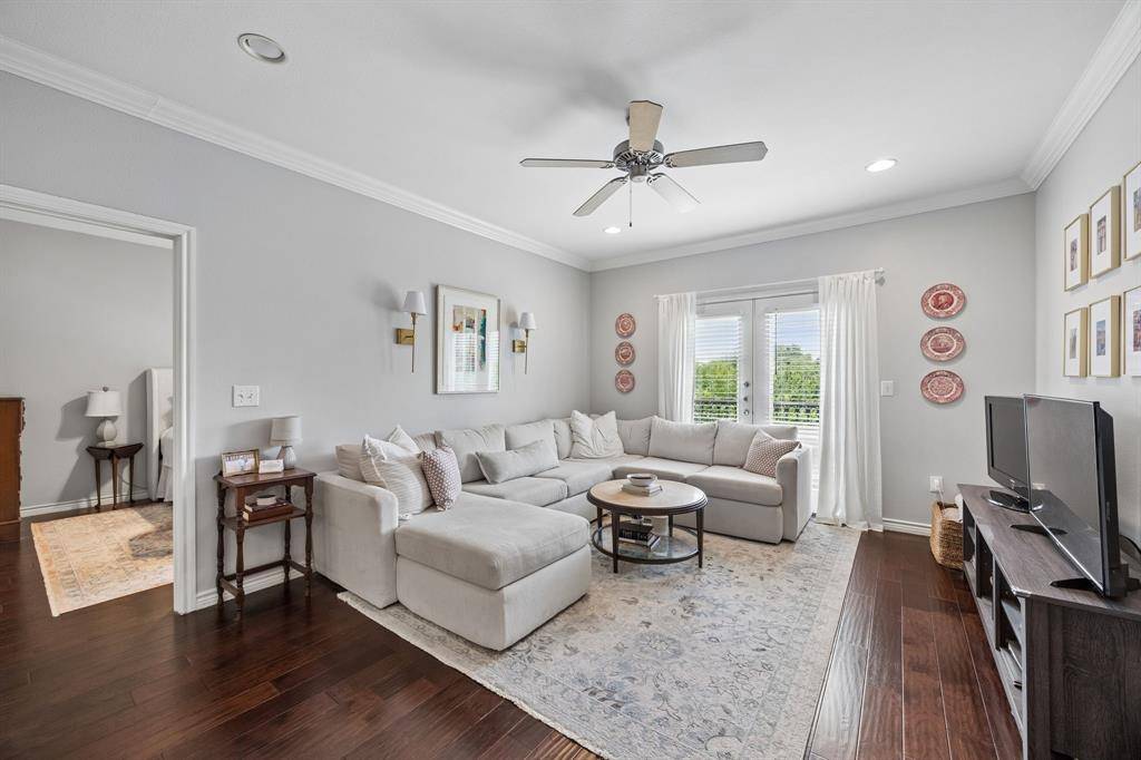 3102 Kings Road #1211, Dallas, TX 75219