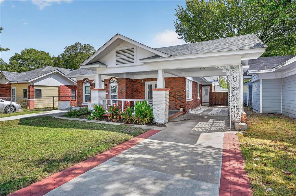 316 S Montreal Avenue, Dallas, TX 75208