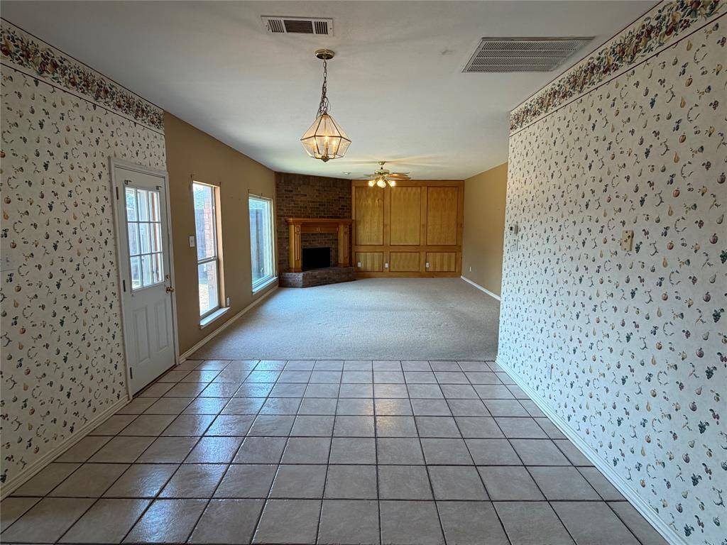 4006 Pointe Loma Drive, Rowlett, TX 75088
