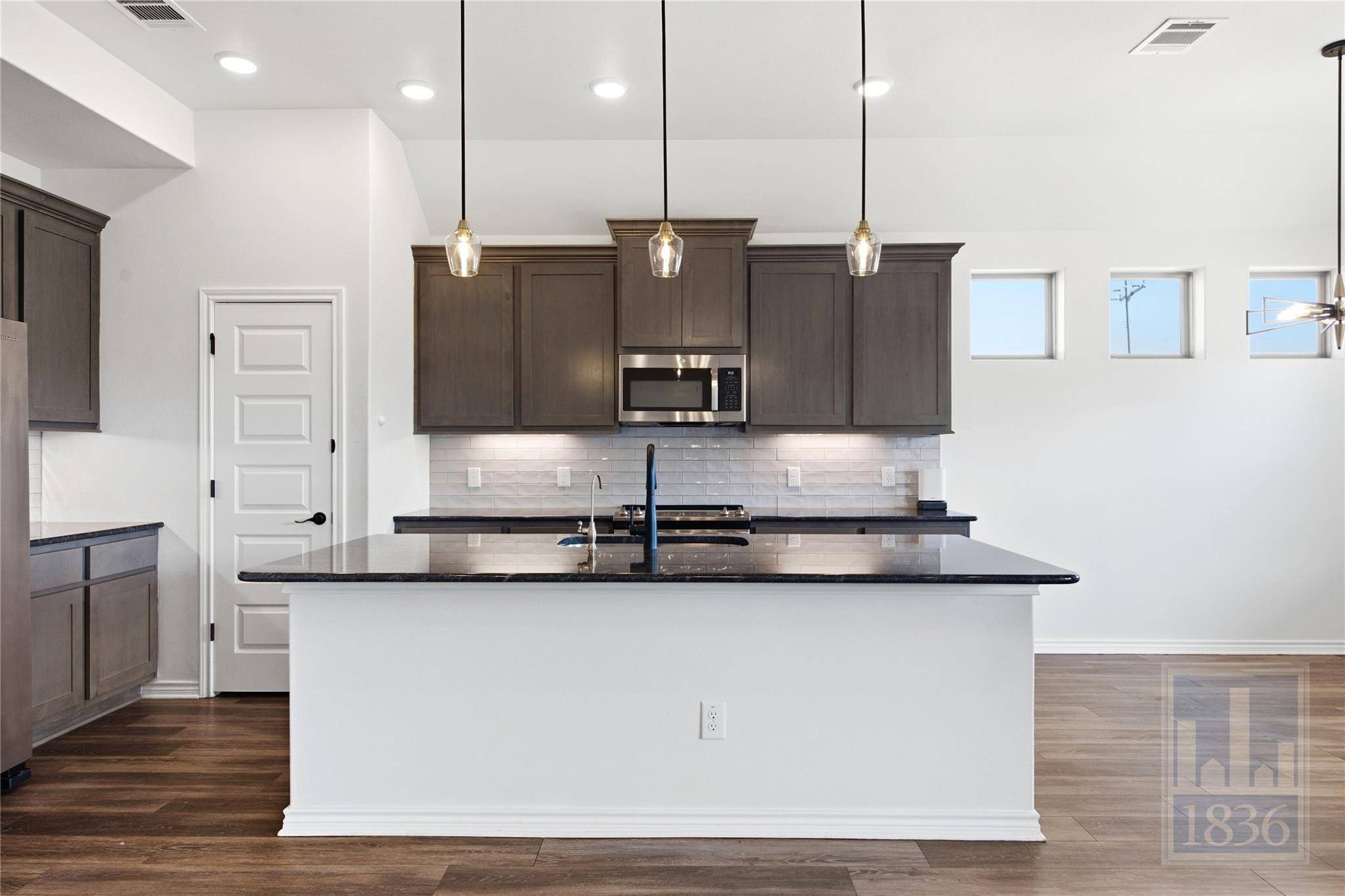 125 Citation DR, Jarrell, TX 76537