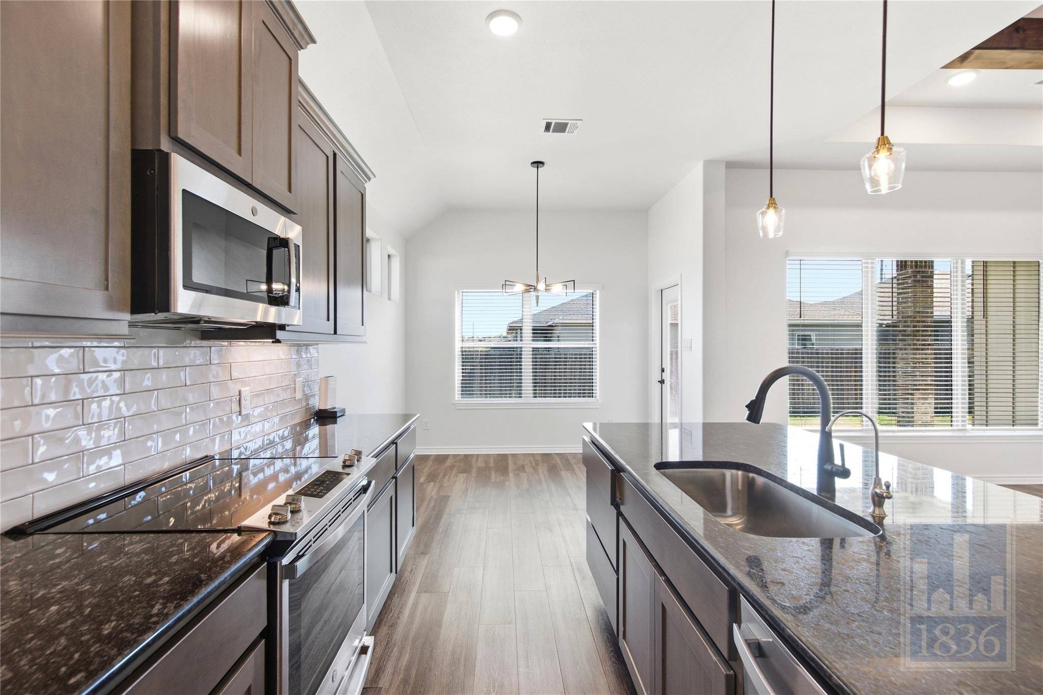 125 Citation DR, Jarrell, TX 76537