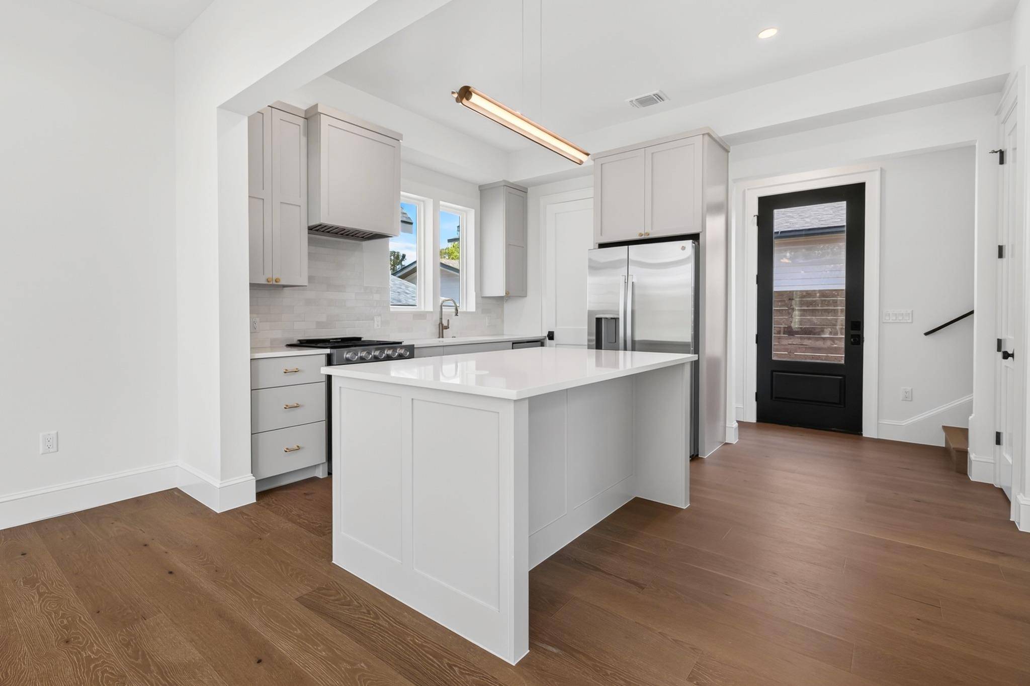 1410 Perez ST #2, Austin, TX 78721
