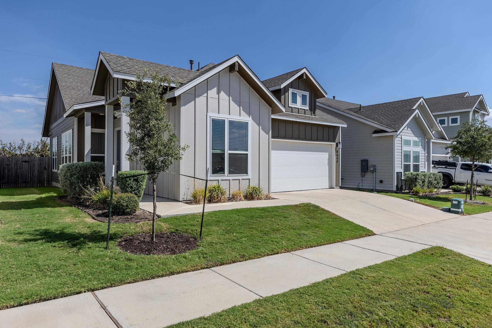 8648 Wellspring LOOP, Round Rock, TX 78665