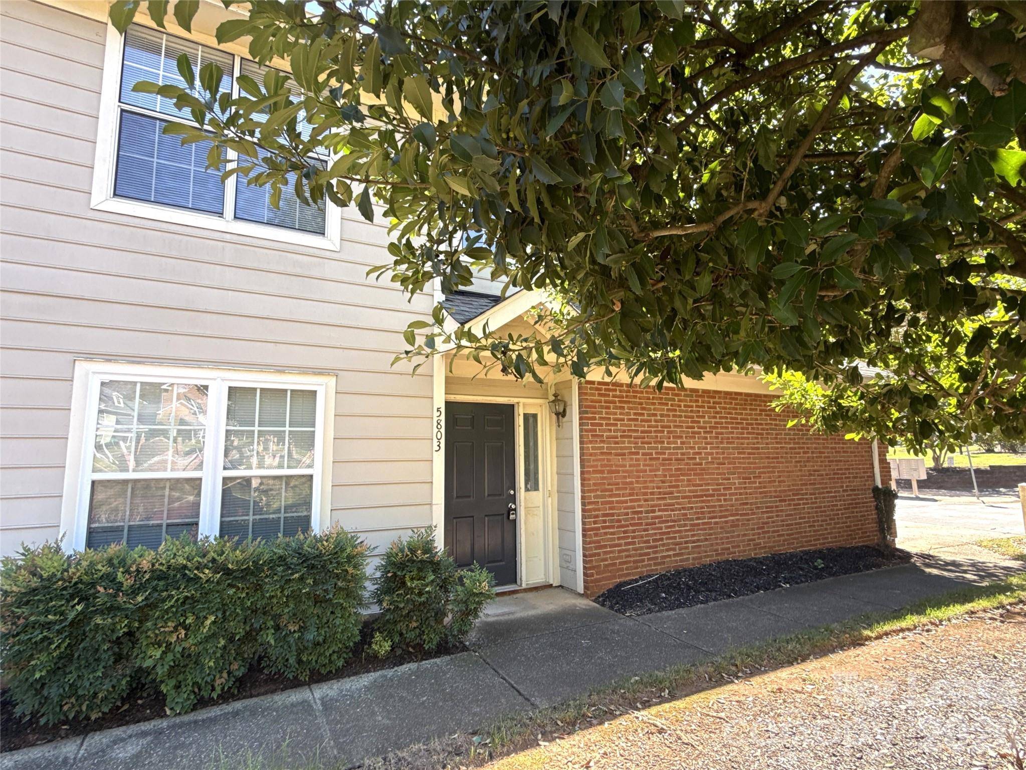 5803 Amity Springs DR, Charlotte, NC 28212