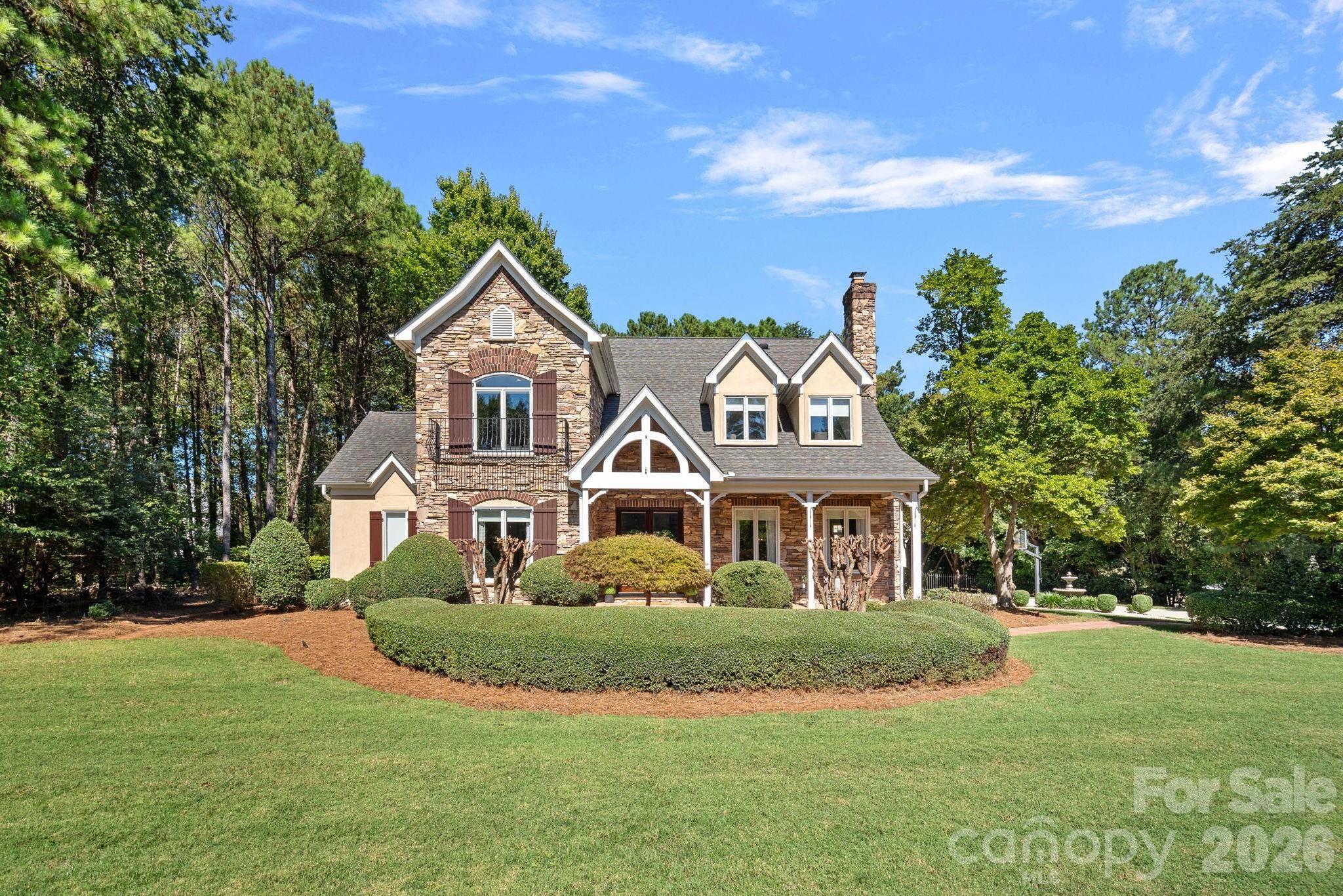 176 Vineyard DR, Mooresville, NC 28117