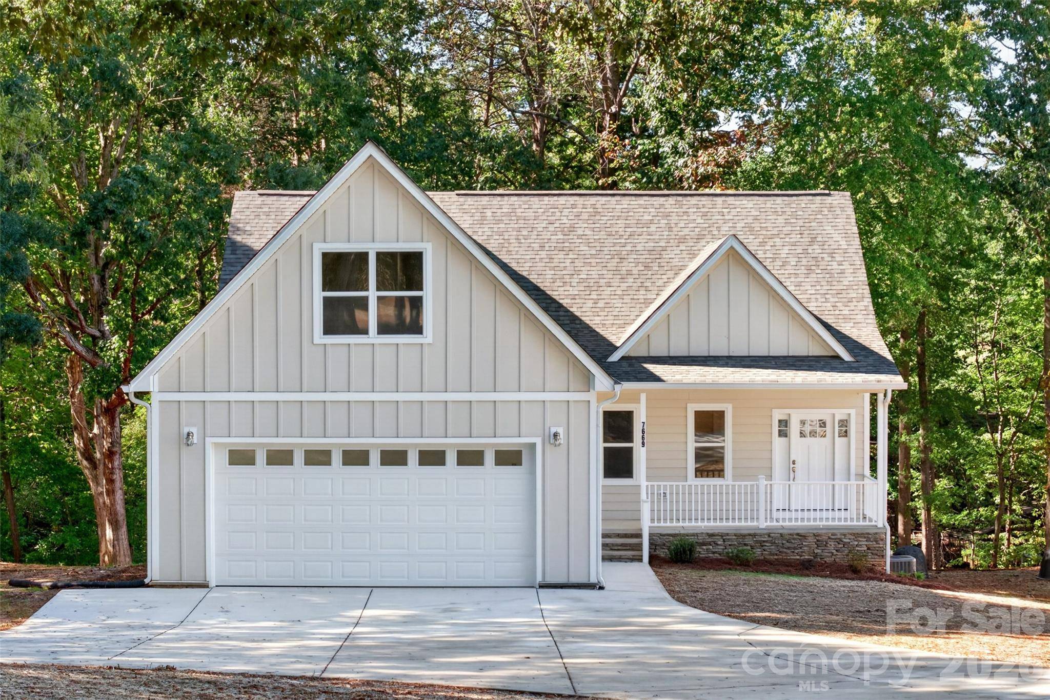 7669 Keistlers Store RD, Sherrills Ford, NC 28673