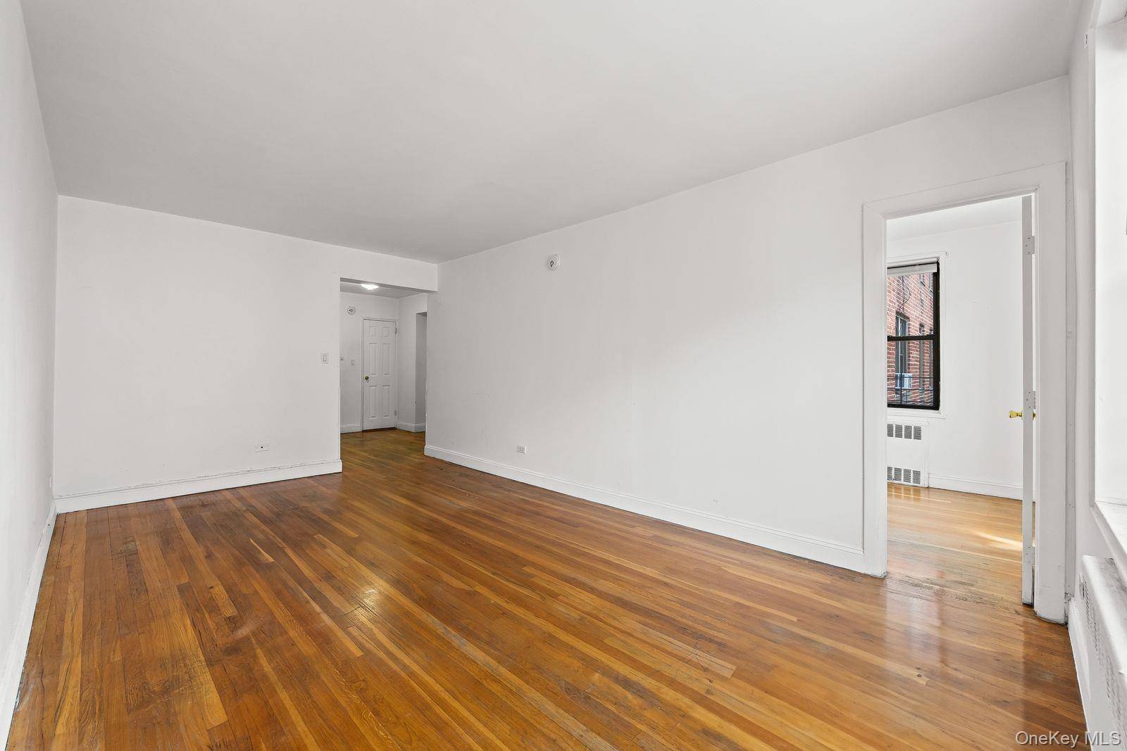 150-20 71st AVE #4K, Flushing, NY 11367