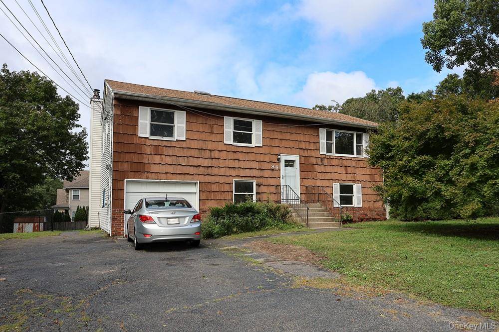 84 Craft RD, Centereach, NY 11720