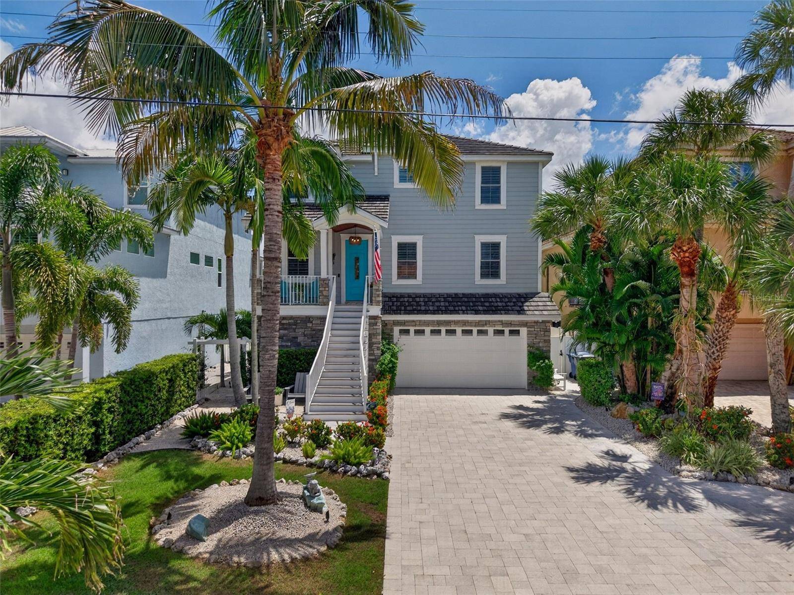 70 ISLAND CIR, Sarasota, FL 34242